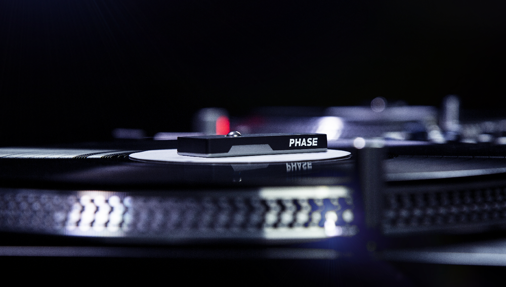 MWM Phase Essential Wireless DVS 2 Remote DJ System New!