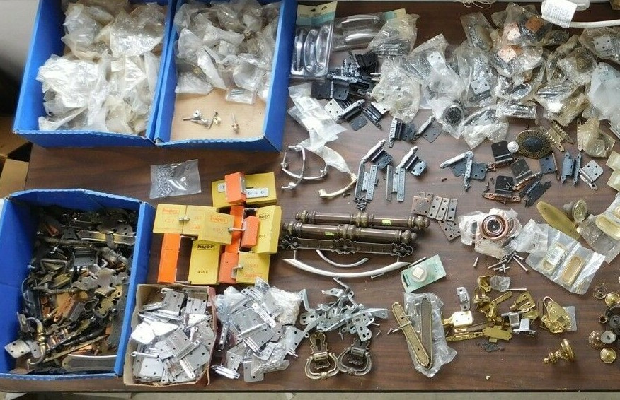 2500+ PIECES! NOS 60's & 70's Vintage Kitchen Cabinet Hardware Hinge Pulls Misc