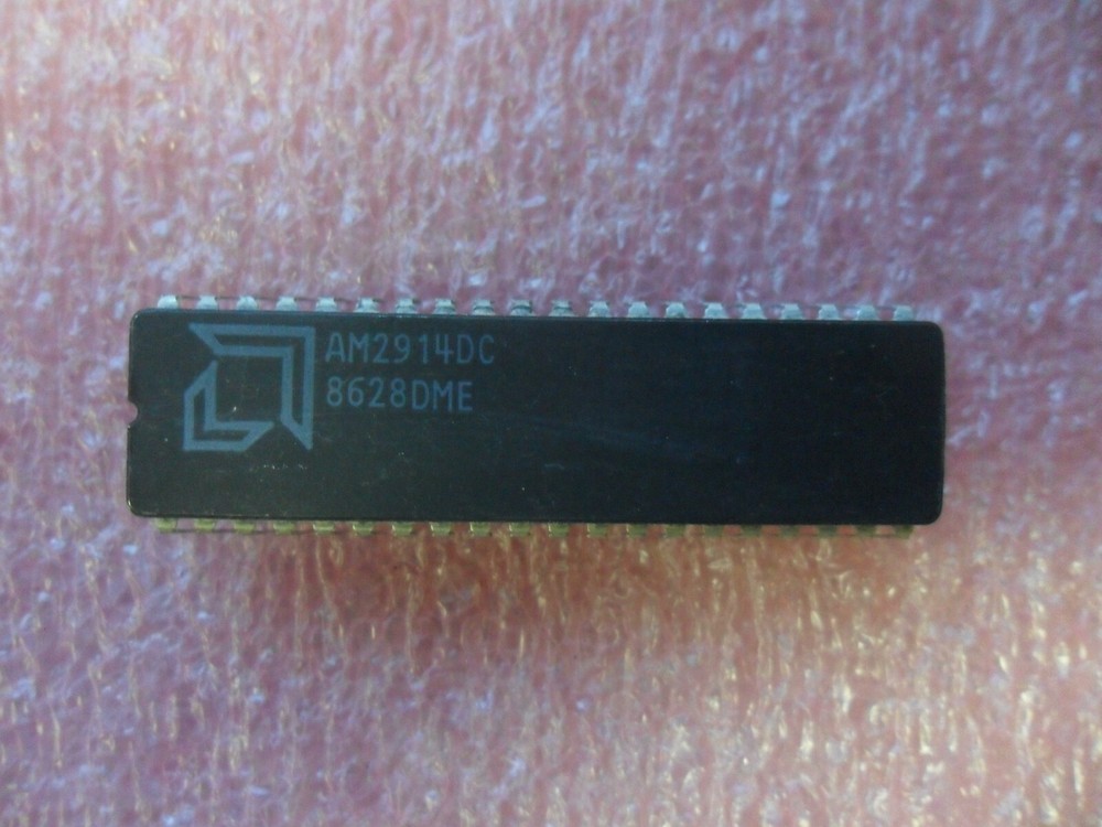 AM2914DC IC PRIORITY INTERRUPT CONTROLLER CERAMIC 40-PIN DIP (LOT OF 1)