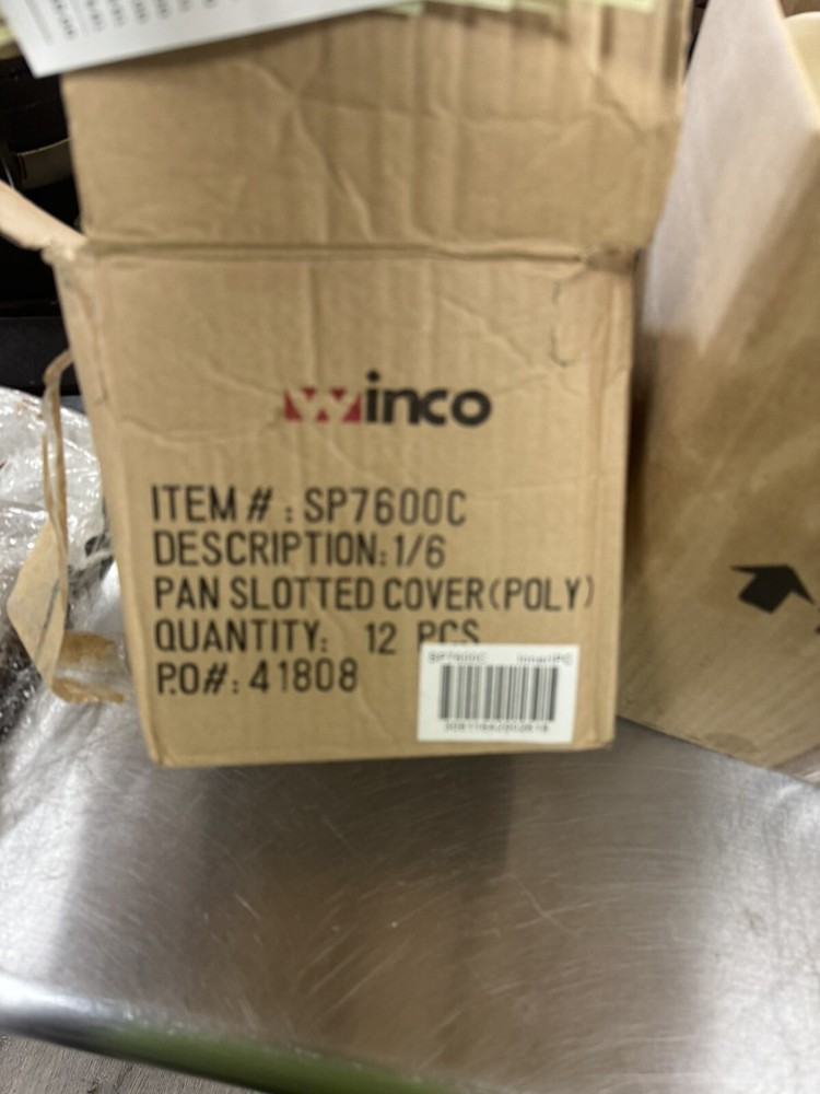 Winco - SPSCS - 1/6 Size Pan Cover