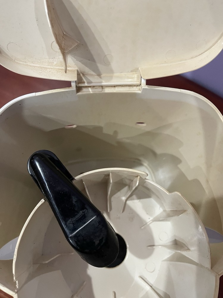 mr. coffee 12-cup programmable coffee maker, White