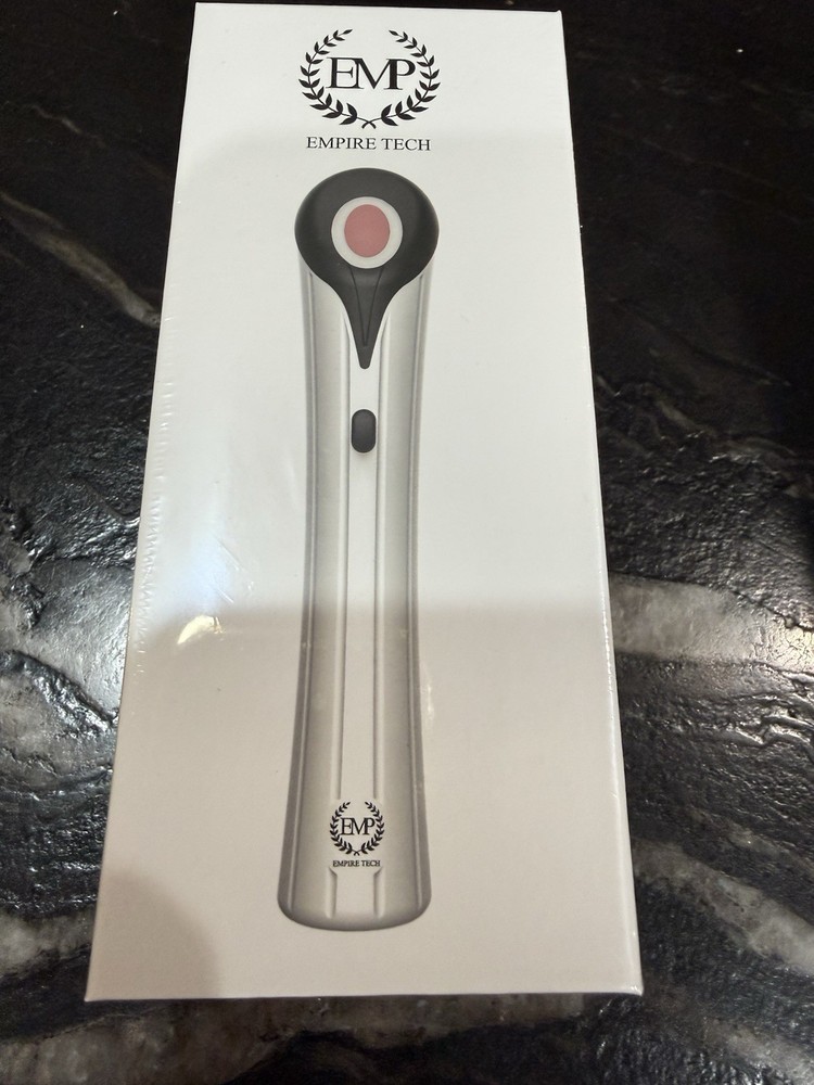 Derma Jade Eye Solution New In Box MSRP $1500