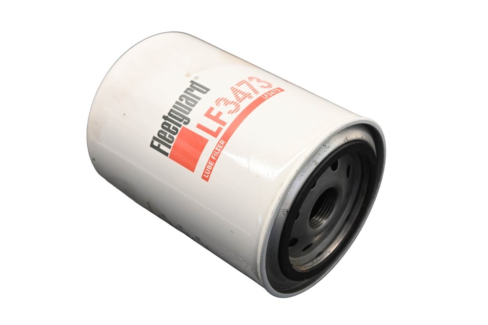 Fleetguard LF3473 Lube Filter NOS