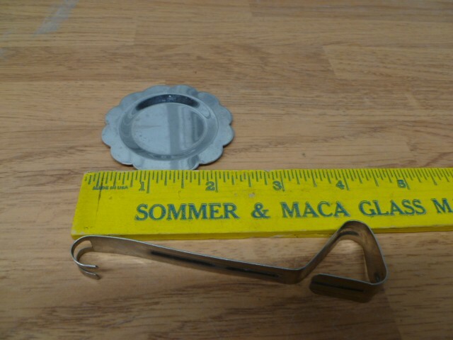 Tea Strainer Steeper Infuser Teapot Shape with Under Plate and hanger
