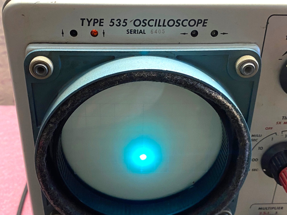 TEKTRONIX TYPE-535 OSCILLOSCOPE