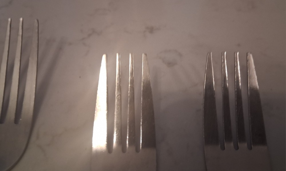 Mainstays Swirl 4 Piece Salad/Dessert & Dinner Fork Set - Silver