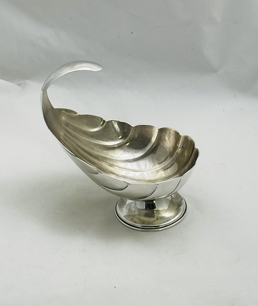 Antique Mexican Sterling Silver Sloping Upward Shell Dish
