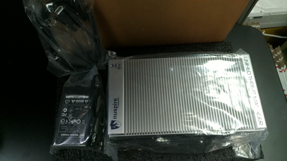 LANNER FW-7541E-NU1 Compact Desktop Network Appliance