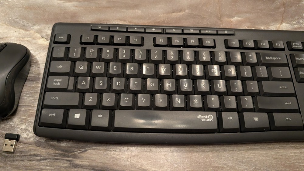 Logitech K295 + M220 Silent Touch Wireless Keyboard and Mouse USB Dongle Combo