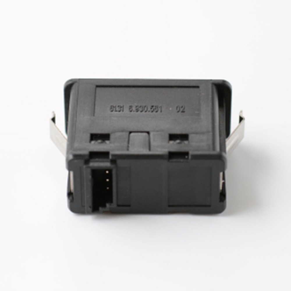 Easy Installation AUX Auxiliary Audio Socket for X1 X3 X5 X6 Z4 E81 E87 E90
