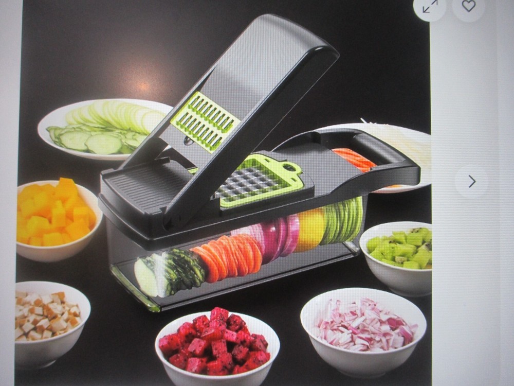 8 Piece Multi-Functional Grater, Slicer Mandolin Style