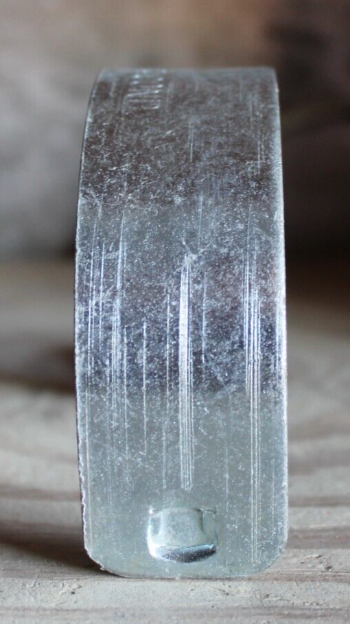 Unbranded Smooth 4" 1-Hole Pipe Strap