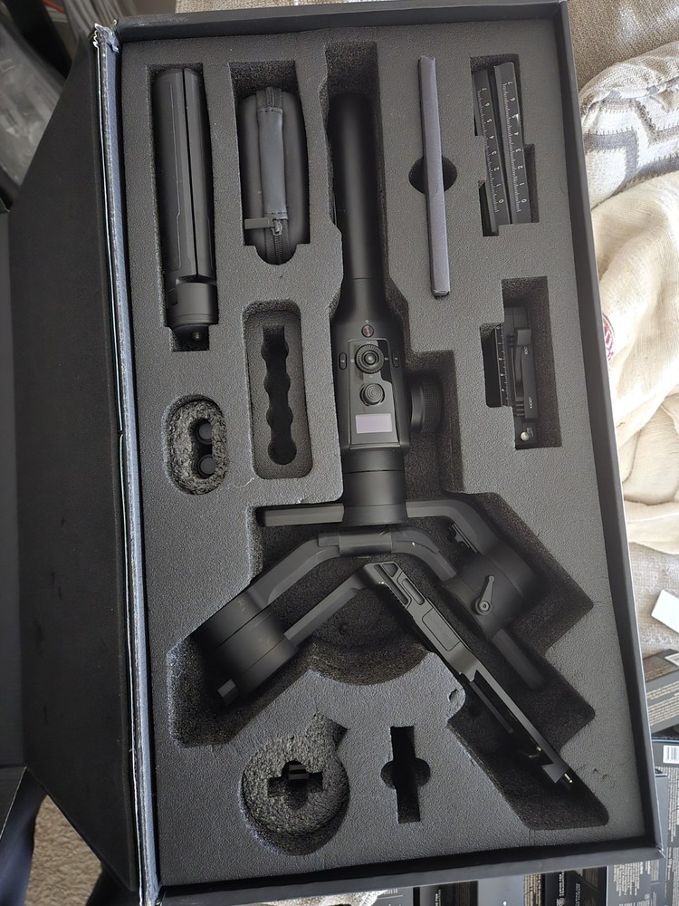 Camera Gimbal Stabilizer Moza Air 2 3-Axis + Focus Control + Accesories