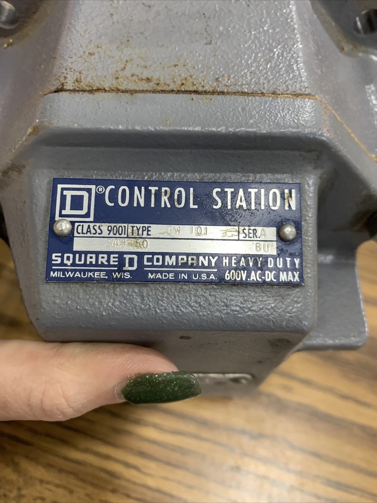 SQUARE D 9001-GW-101 CONTROL STATION