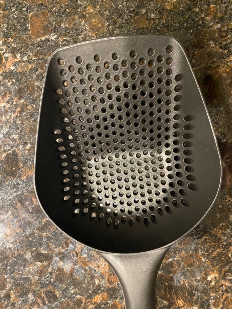 Sand Scoop for Metal Detecting 14” Plastic