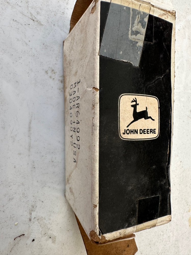 John Deere AR64992 Rotary Switch