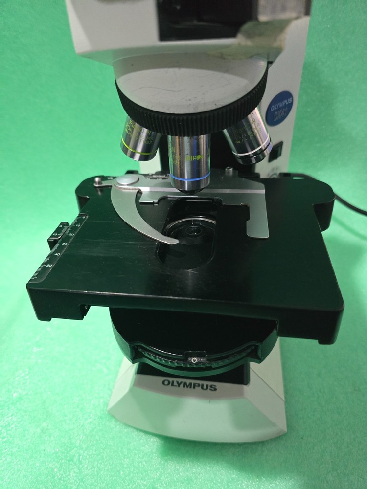 Olympus CX41RF Microscope CX41 with U-CTR30-2 with 5 objectives