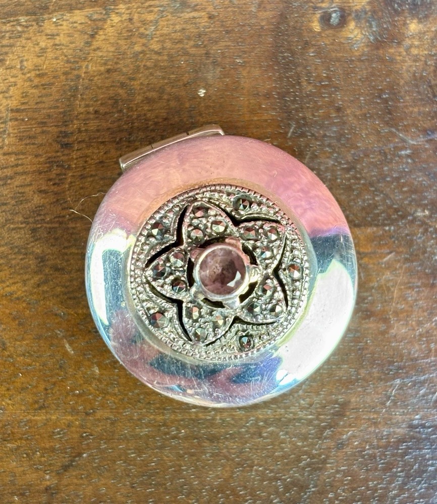 A Pretty London Hallmarked Solid Silver Pill Box Set With Marcasite & Amethyst.