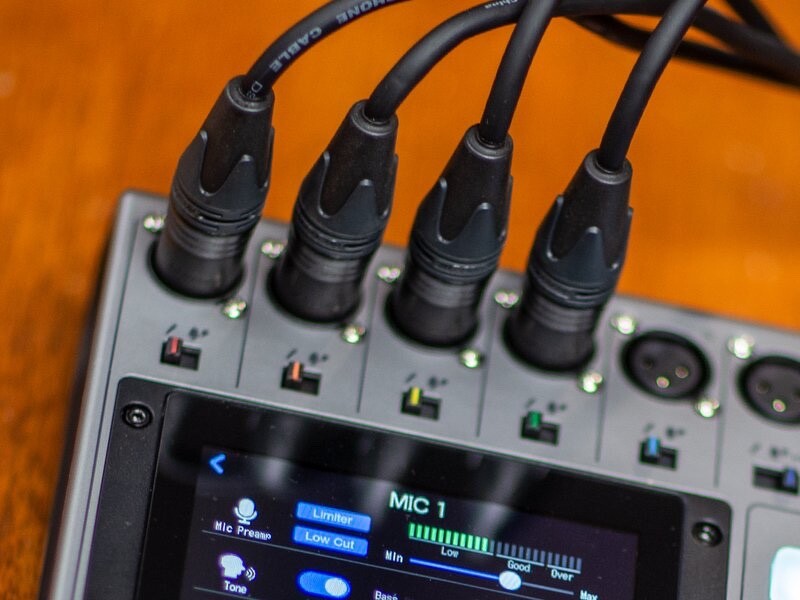 ZOOM PodTrak P8 Workstation for Podcast Recorder W/Box
