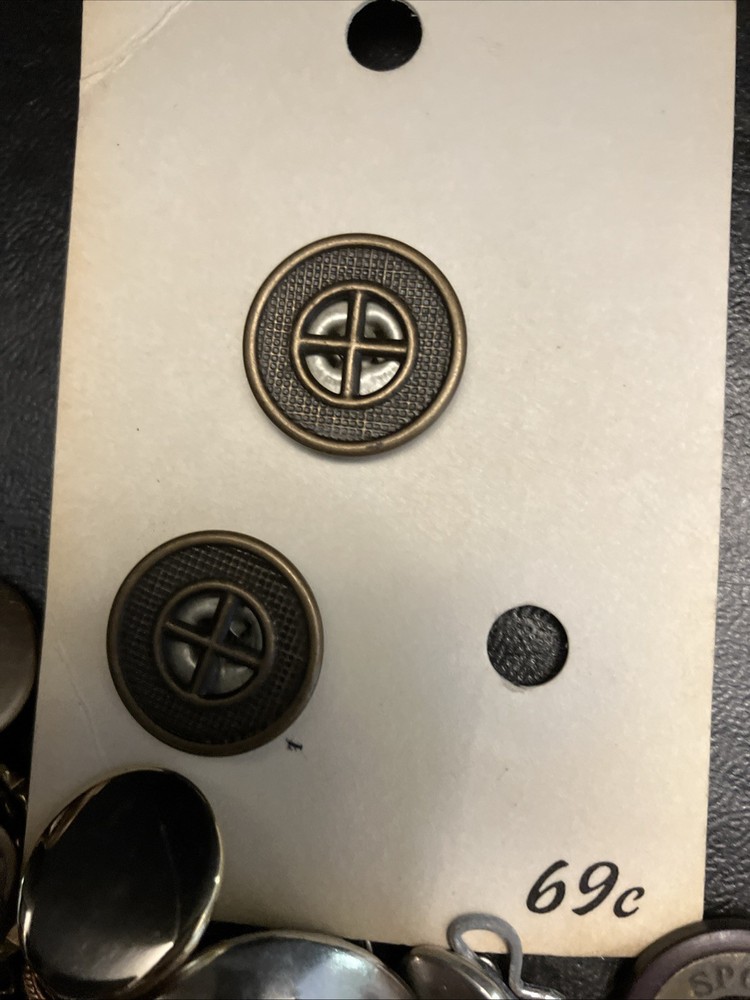 Buttons 100+ Most Metal Misc SB4