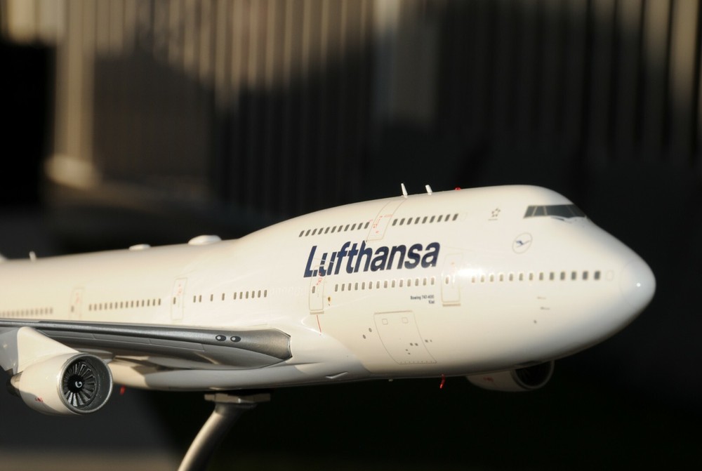 Gemini Jets 1:200 Lufthansa B747-400 D-ABVM