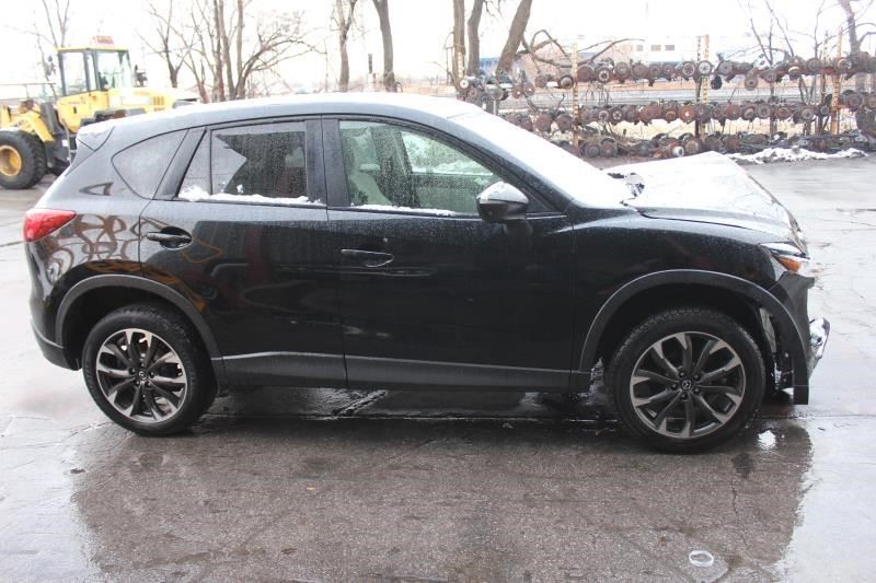 CX-5 2016 Camera/Projector 556660