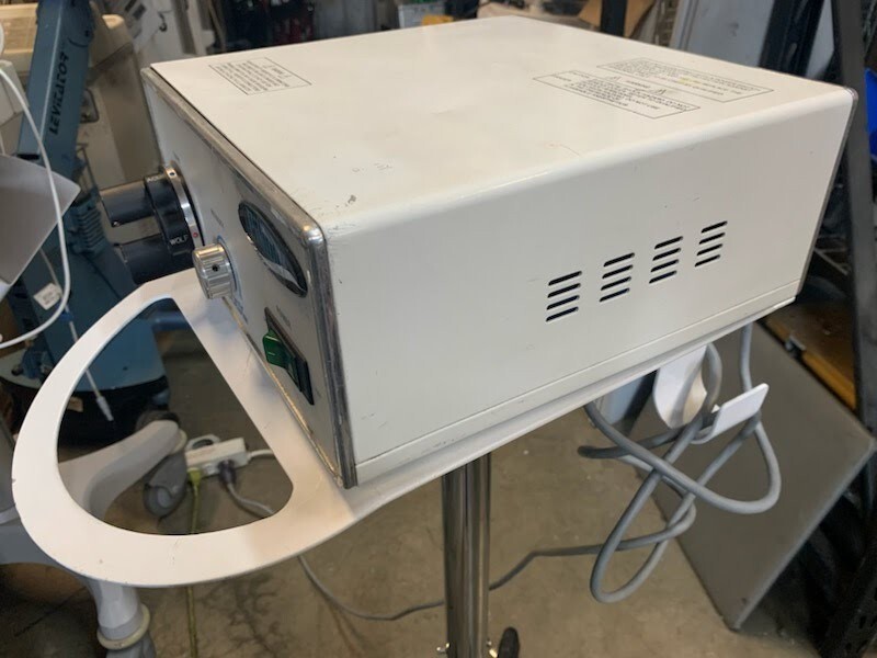 Pilling Teleflex 300Xe Light Source