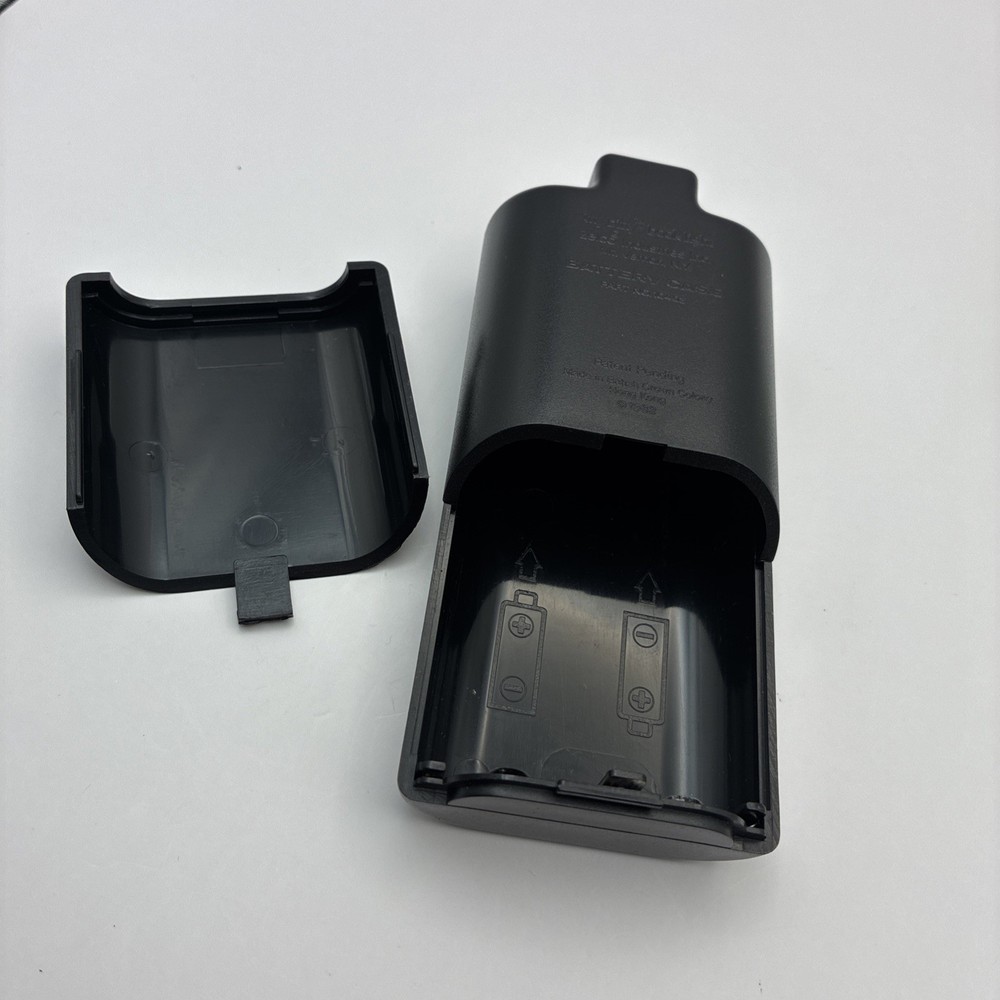 VTG The Itty Bitty Book Light By Zelco Battery or Plug In