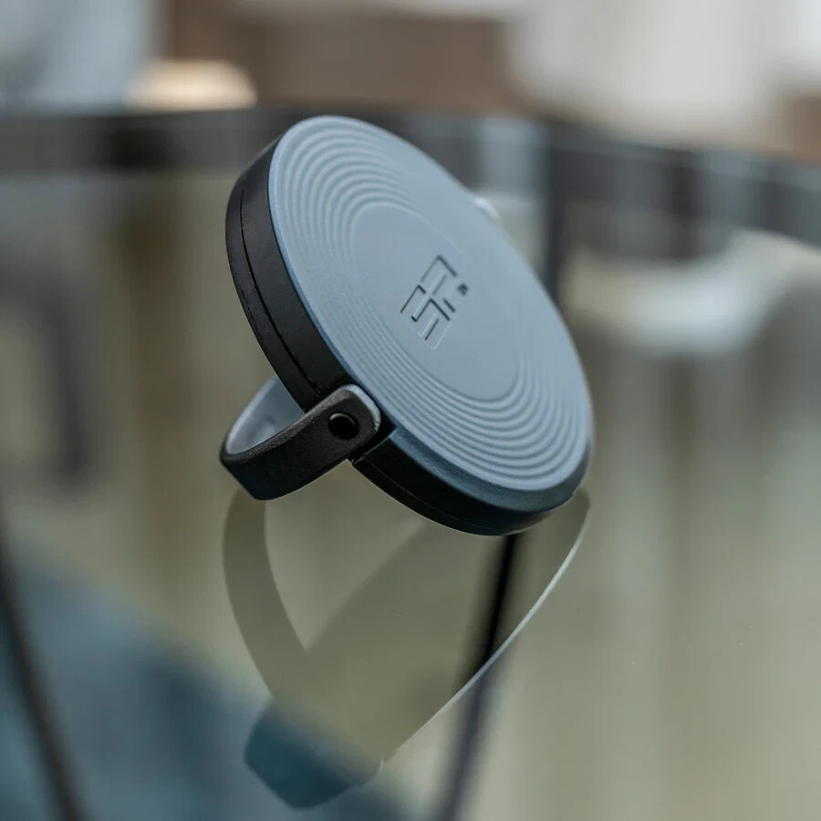 SP Connect Charging Pad