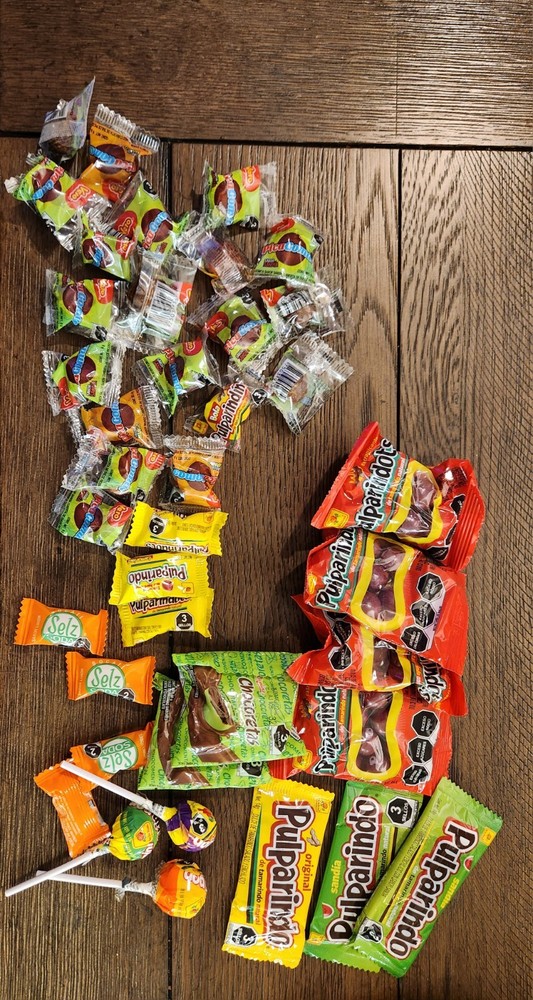 Assorted Mexican Candy Box (1Pound)