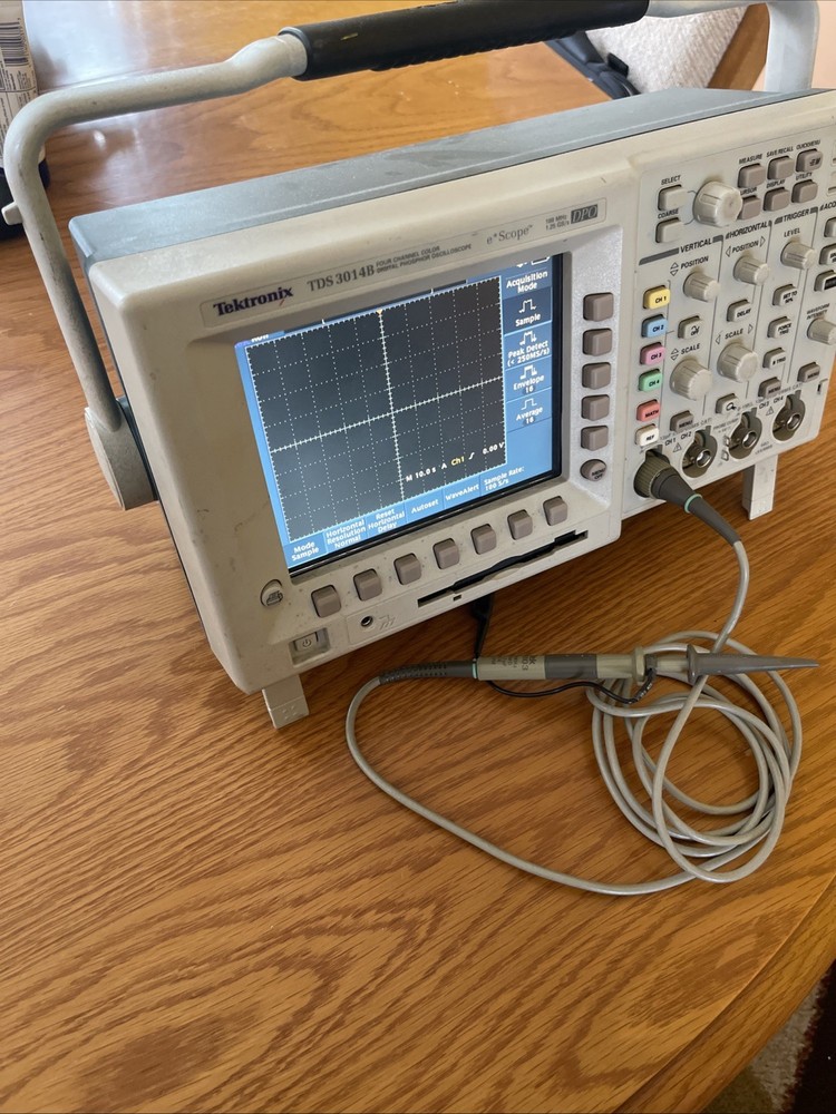 TDS 3014B Four Channels Oscilloscope