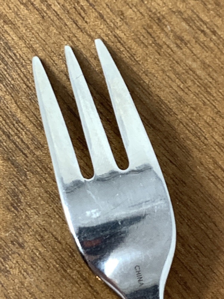GORHAM Stainless MEREDITH Glossy Pointed Tip 3-Prong Seafood Cocktail FORK 6"