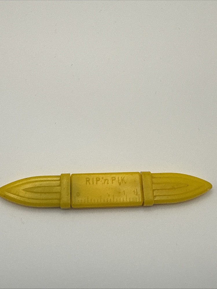 Vintage -Rip 'n Pik Seam Ripper & Thread Picker tool - Yellow Plastic