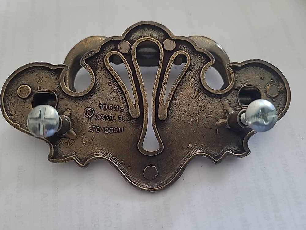 VINTAGE DRAWER PULL DROP HANDLE 4” LONG 2 1/2” WIDE