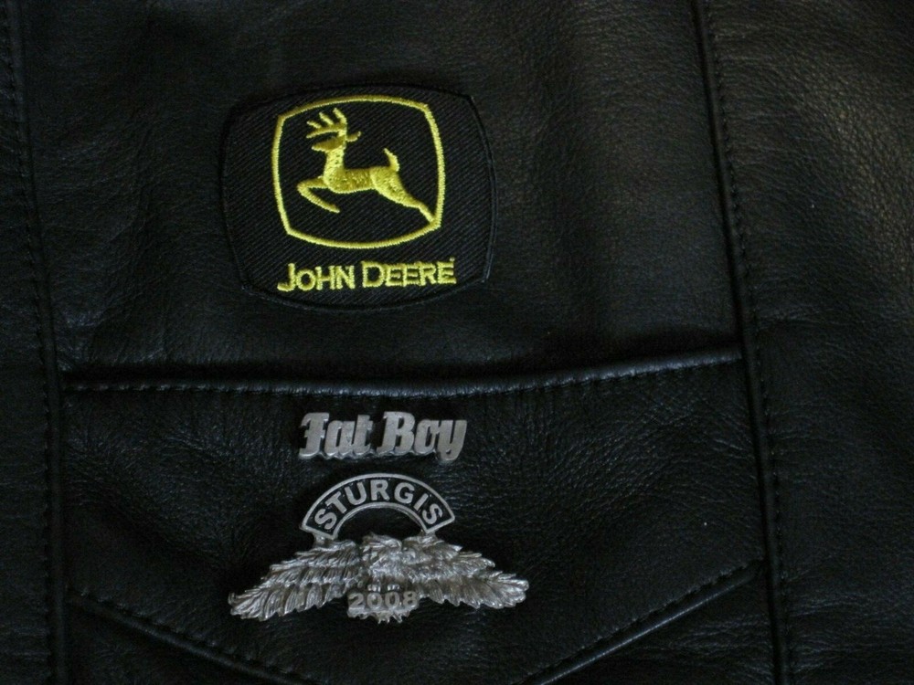 JOHN DEERE INDUSTRIAL TRACTOR PATCH IRON ON BACK SMALL 2 X 2 IN. BLACK & YELLOW