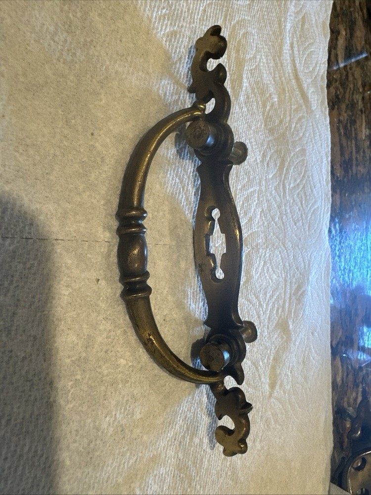 Vintage Drawer Pull Dresser Drawer Handle