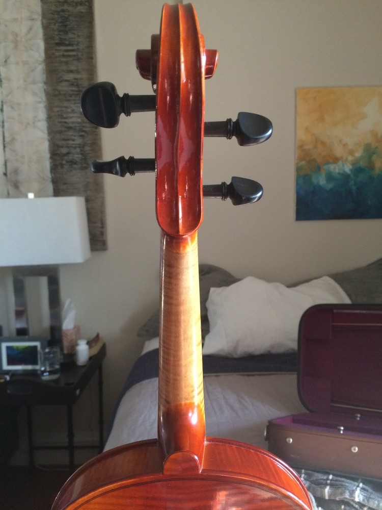Beautiful Viola - 15.5 light colored instrument (bow optional) - OBO