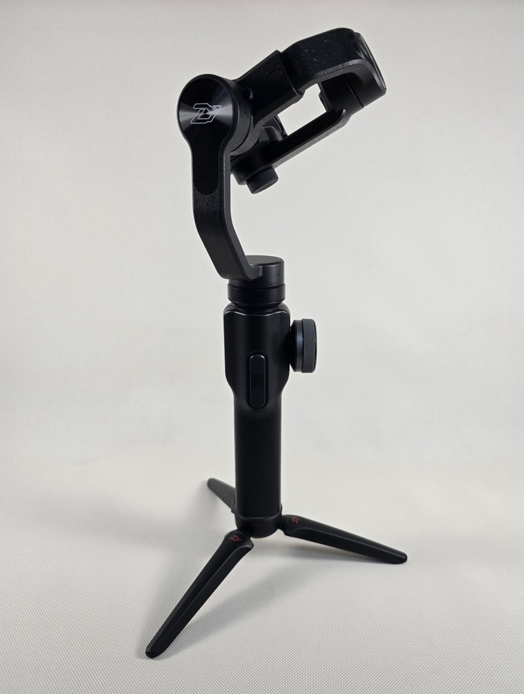 Zhiyun Smooth 4 Smartphone Gimbal Stabilizer Black 3‑Axis iPhone Android Tested