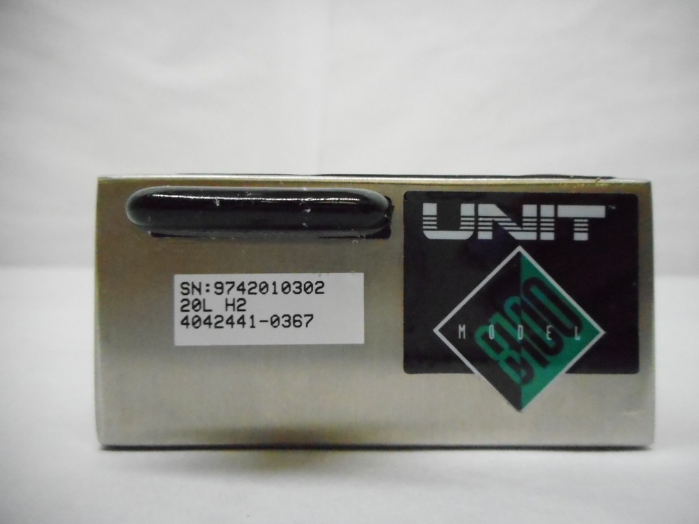 UNIT Instruments UFC-8100 Mass Flow Controller MFC Model 8100 20L H2 New