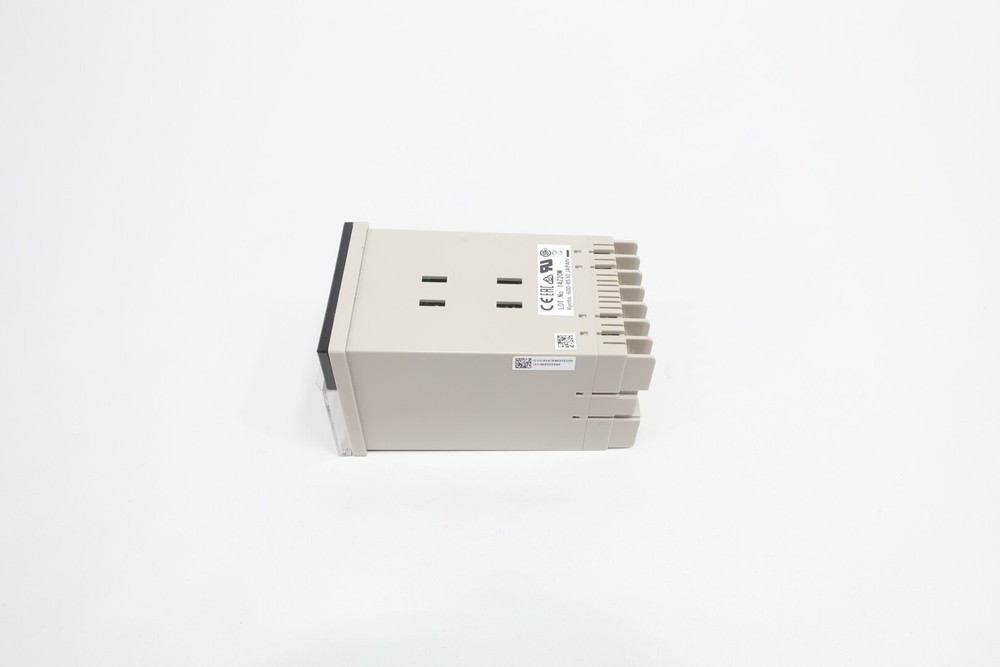 Omron H7AN-E4DM Counter 30v-dc 100-240v-ac