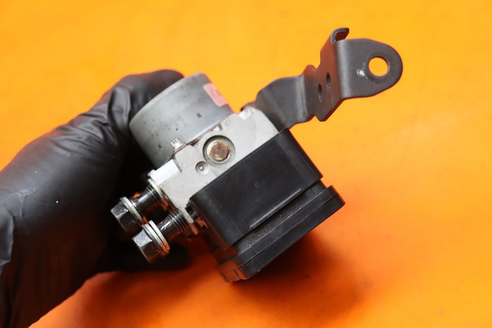 2018-2023 KAWASAKI NINJA 400 OEM ABS PUMP UNIT MODULE
