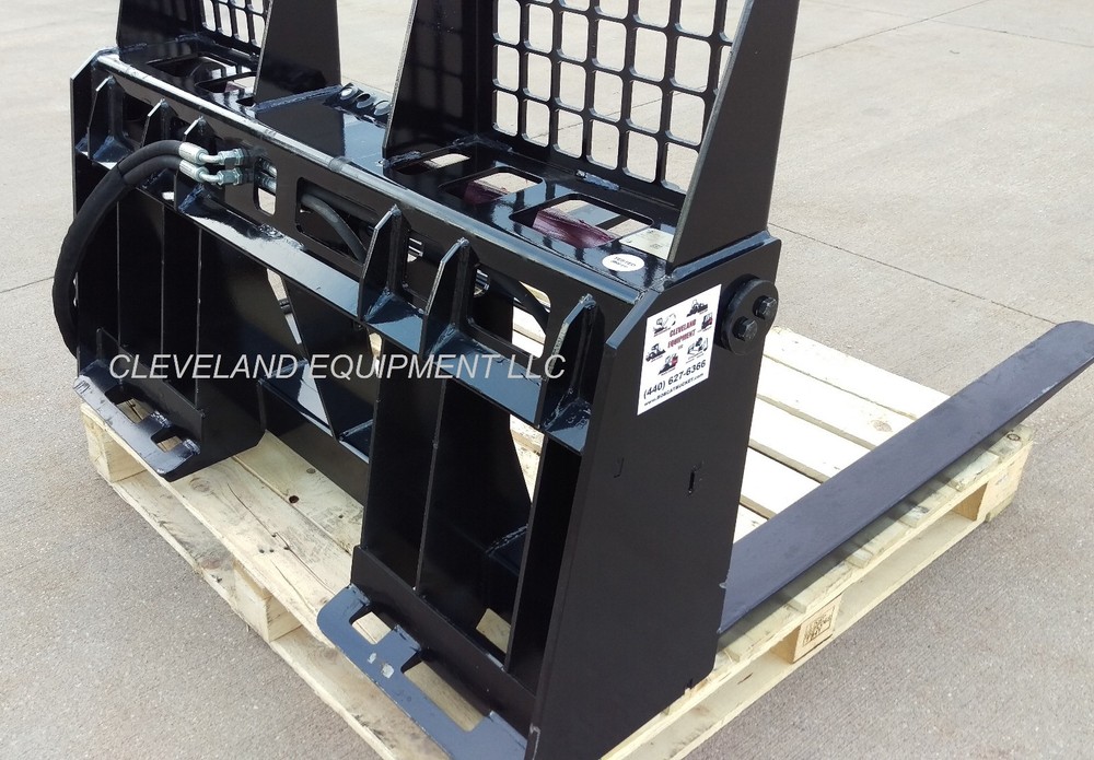 NEW HYDRAULIC ADJUSTING PALLET FORKS & FRAME ATTACHMENT Skid Steer Track Loader