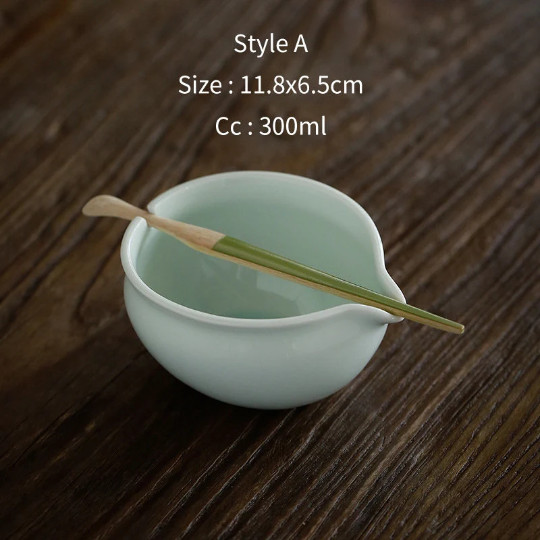 Ceramic Tea Pitchers with Bamboo Spoon 330ml