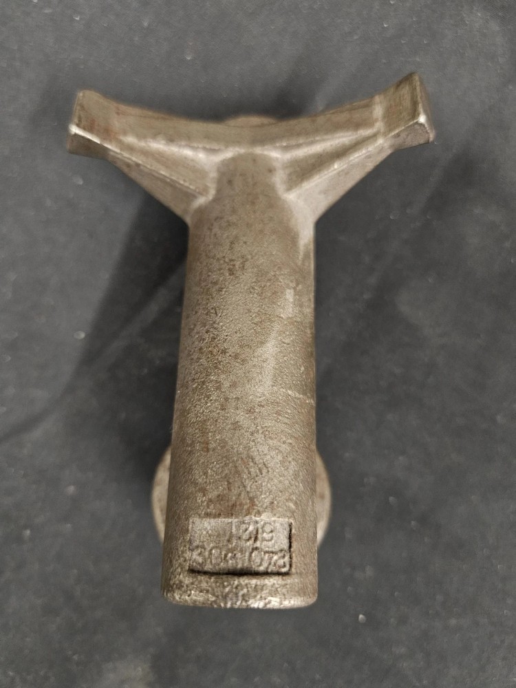 ZF S6-650 FRONT SHIFT FINGER