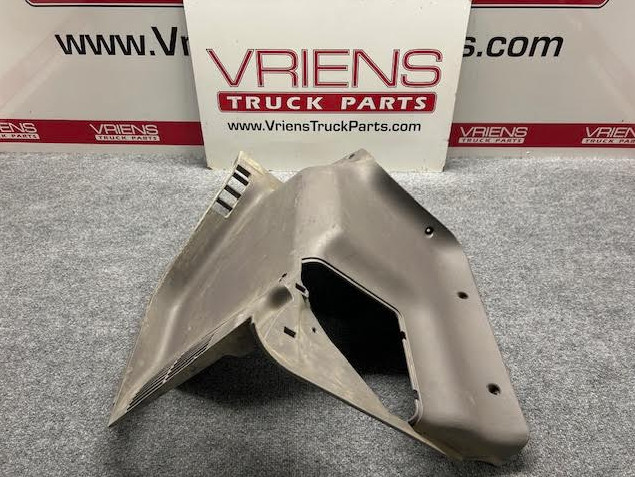 PETERBILT  S60-6024-281 TRIM-KICK PANEL