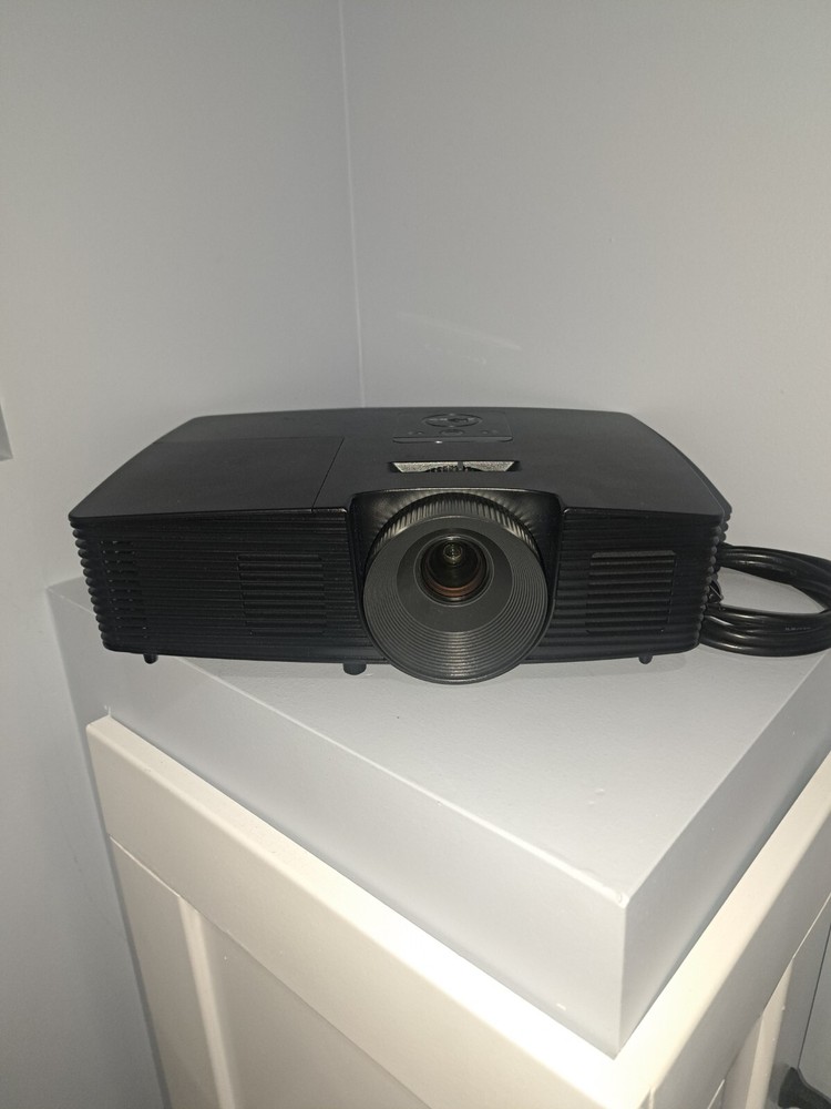 Dell 1850 DLP Projector