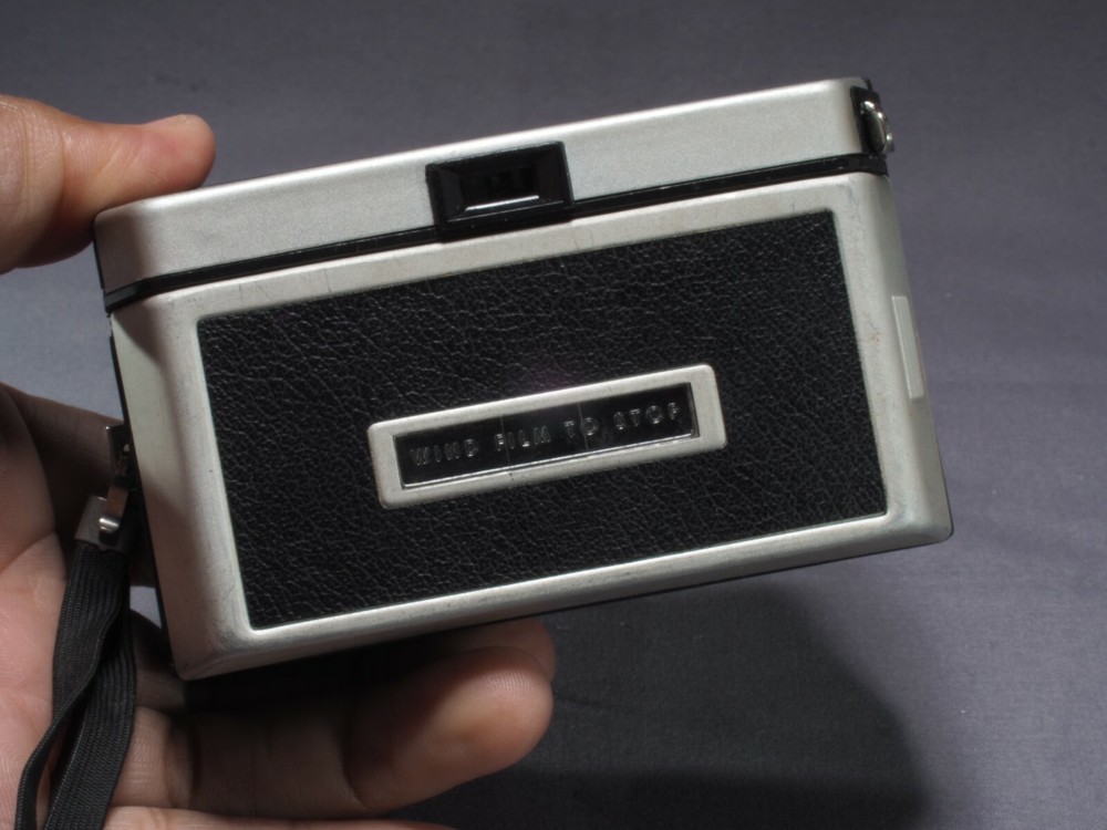 Kodak Instamatic 300 Camera with Vintage Leather Case Untested