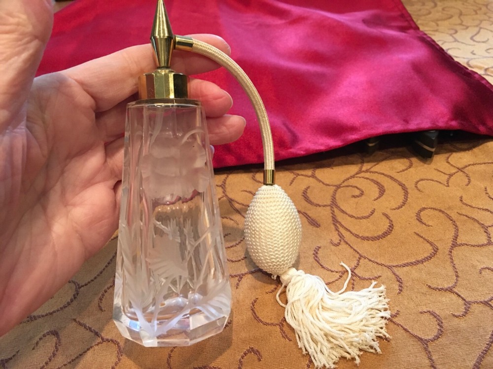 Antique Intaglio Flower Crystal Atomizer Perfume Bottle