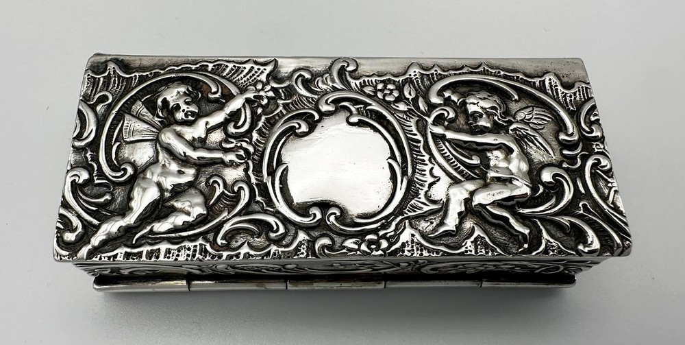 GERMAN DUAL DOUBLE COMPARTMENT 800 SILVER STAMP BOX EMBOSSED CHERUBS c1900