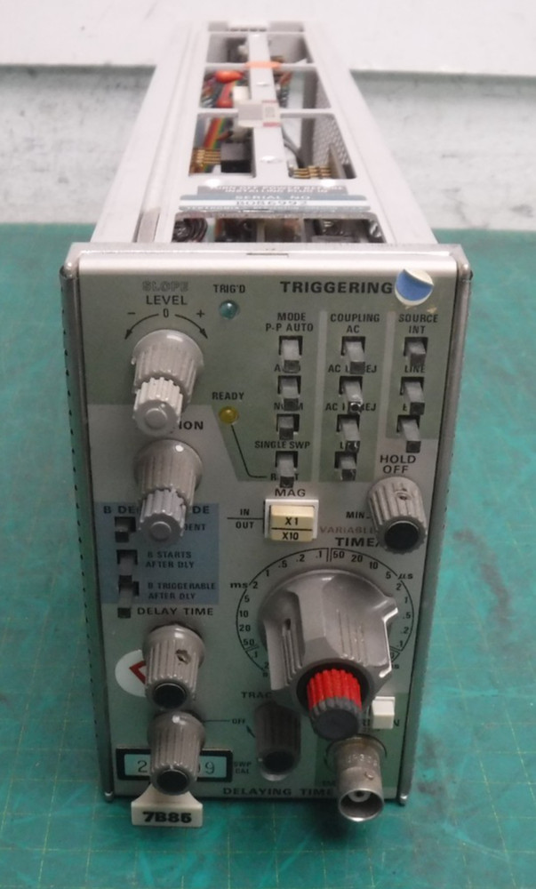 Tektronix 7B85 Delaying Time Base Plug-in